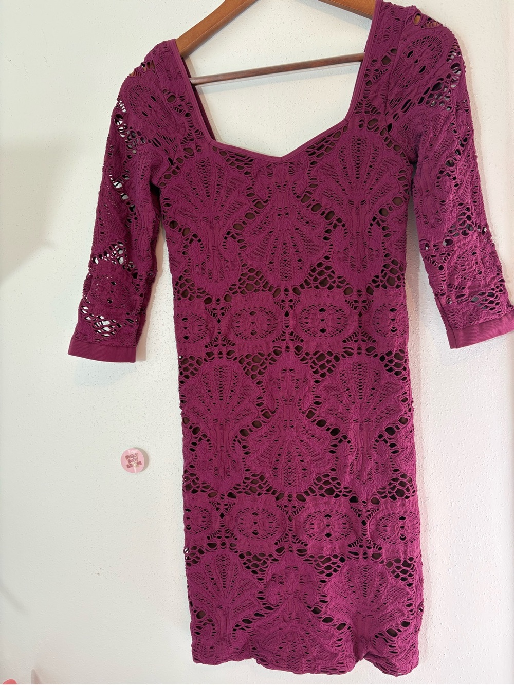 INTIMATELY FREE PEOPLE M/L ✨ elbow length tight fit lace dress great condition